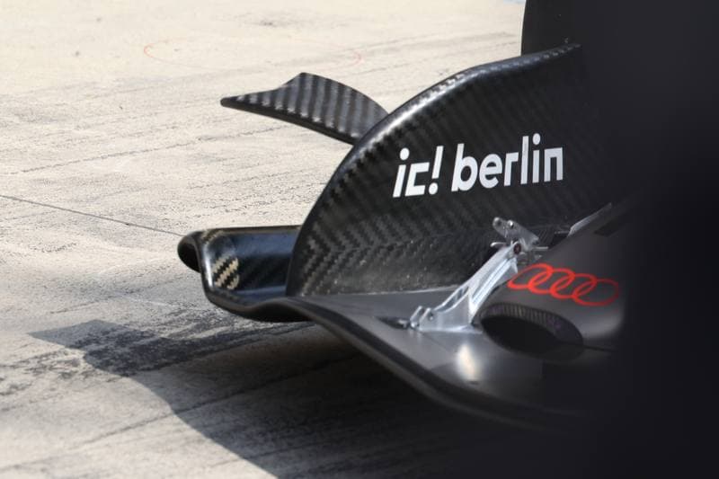 Motorsport. Formula 1. Chinese Grand Prix. 15.03.2026
