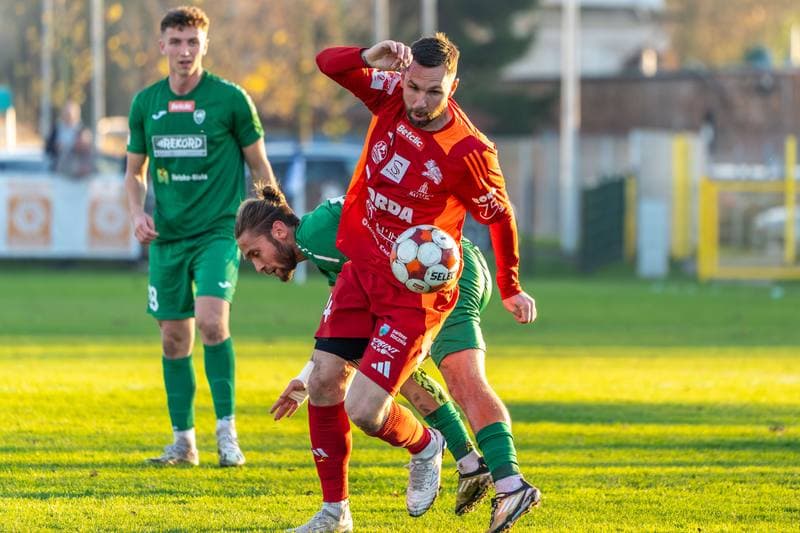Football. Betclic 2 liga. Swit Szczecin - Rekord Bielsko Biala. 08.11.2025