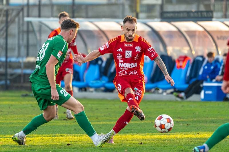 Football. Betclic 2 liga. Swit Szczecin - Rekord Bielsko Biala. 08.11.2025
