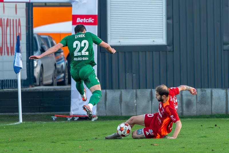 Football. Betclic 2 liga. Swit Szczecin - Rekord Bielsko Biala. 08.11.2025