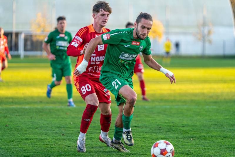 Football. Betclic 2 liga. Swit Szczecin - Rekord Bielsko Biala. 08.11.2025