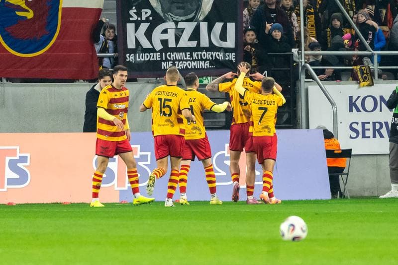 Football. PKO BP Ekstraklasa. Pogon Szczecin - Jagiellonia Bialystok. 09.11.2025