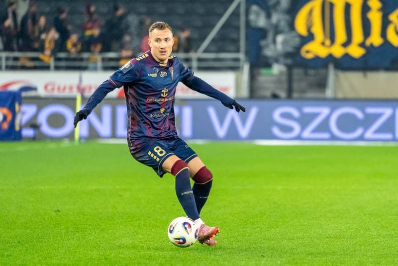Football. PKO BP Ekstraklasa. Pogon Szczecin - Zaglebie Lubin. 24.11.2025