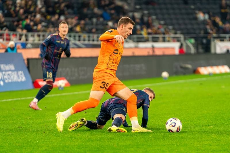 Football. PKO BP Ekstraklasa. Pogon Szczecin - Zaglebie Lubin. 24.11.2025