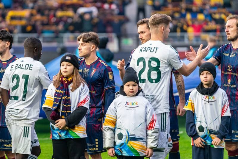 Football. PKO BP Ekstraklasa. Pogon Szczecin - Radomiak Radom. 06.12.2025