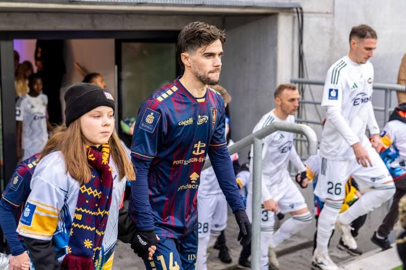Football. PKO BP Ekstraklasa. Pogon Szczecin - Radomiak Radom. 06.12.2025