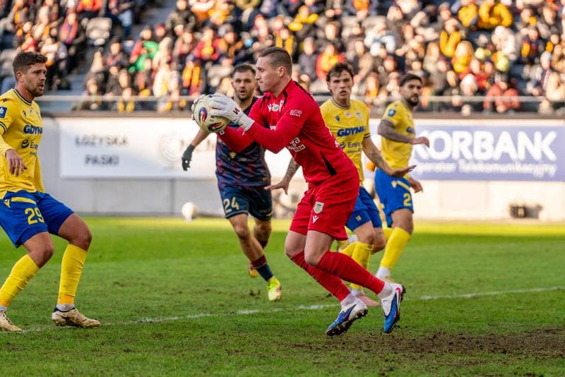 Football. PKO BP Ekstraklasa. Pogon Szczecin - Arka Gdynia. 15.02.2026