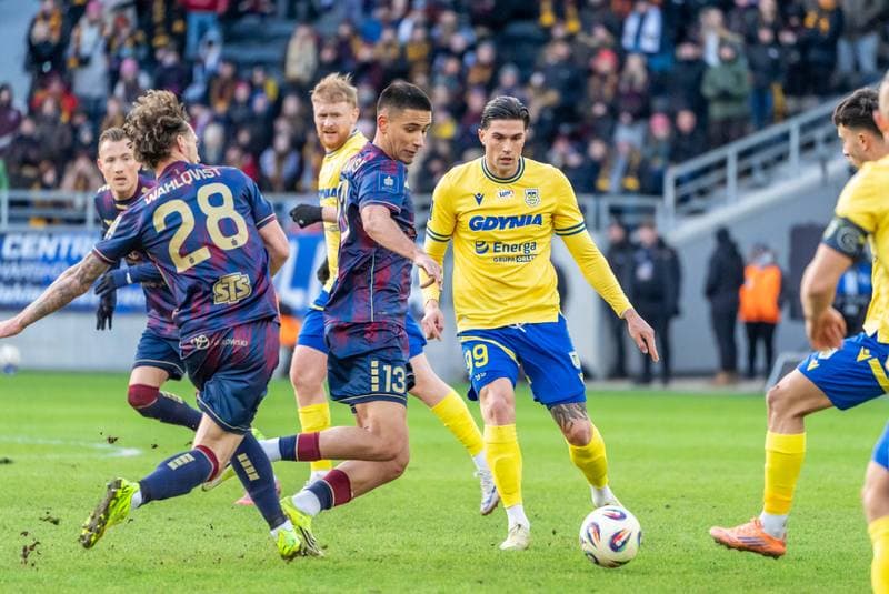 Football. PKO BP Ekstraklasa. Pogon Szczecin - Arka Gdynia. 15.02.2026