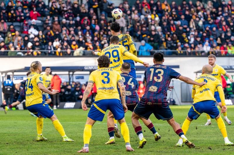 Football. PKO BP Ekstraklasa. Pogon Szczecin - Arka Gdynia. 15.02.2026