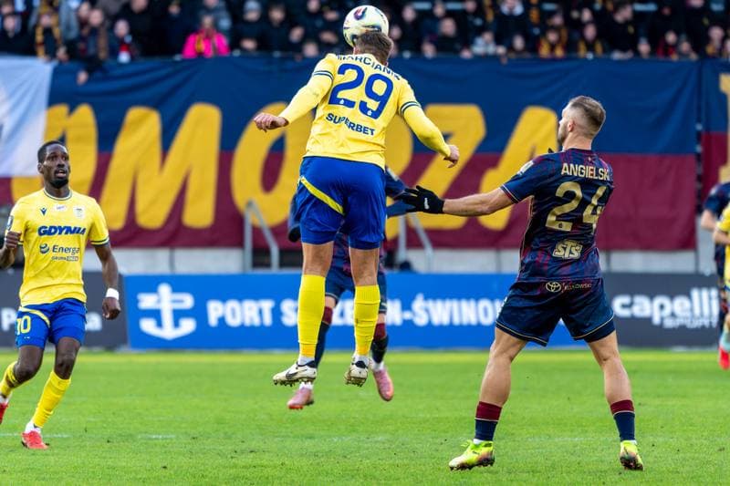 Football. PKO BP Ekstraklasa. Pogon Szczecin - Arka Gdynia. 15.02.2026