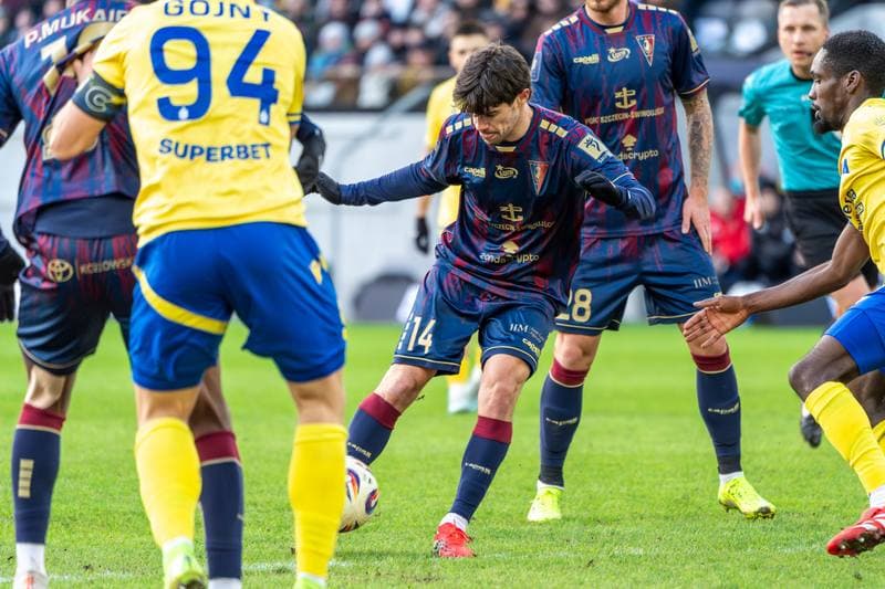 Football. PKO BP Ekstraklasa. Pogon Szczecin - Arka Gdynia. 15.02.2026