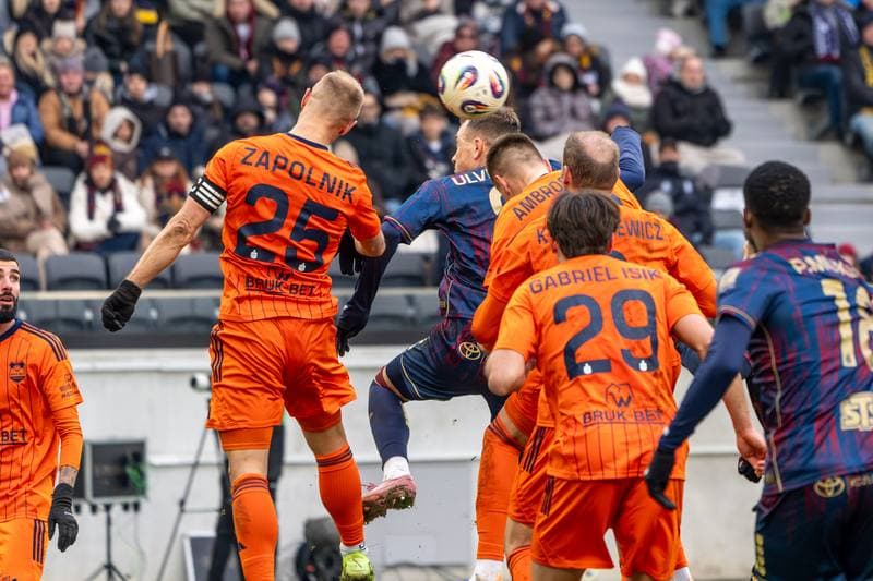 Football. PKO BP Ekstraklasa. Pogon Szczecin - Bruk - Bet Termalica Nieciecza. 08.02.2026