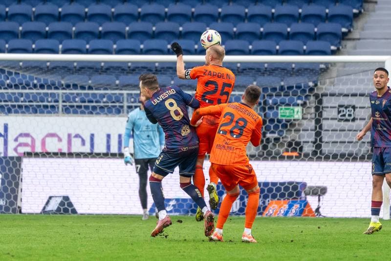 Football. PKO BP Ekstraklasa. Pogon Szczecin - Bruk - Bet Termalica Nieciecza. 08.02.2026