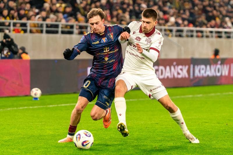 Football. STS Puchar Polski. Pogon Szczecin - Widzew Lodz. 02.12.2025