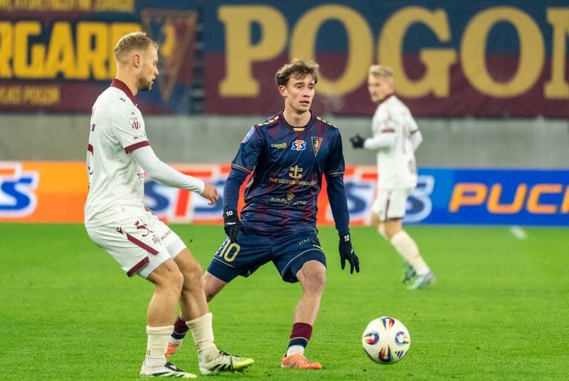 Football. STS Puchar Polski. Pogon Szczecin - Widzew Lodz. 02.12.2025
