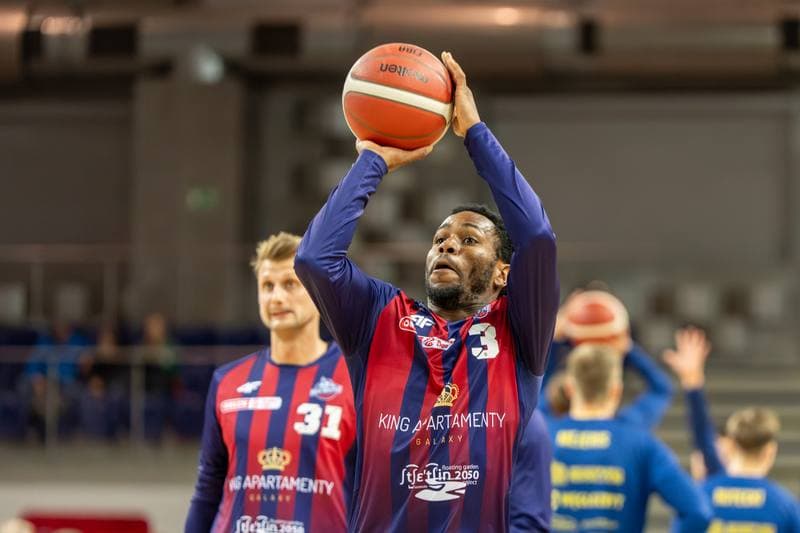 Basketball. ORLEN Basket Liga. King Szczecin - Tasomix Rosiek Stal Ostrow Wielkopolski. 20.10.2025