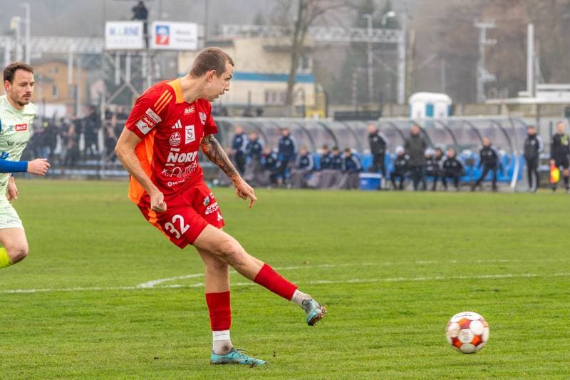 Football. Betclic 2 liga. Swit Szczecin - Sandecja Nowy Sacz. 30.11.2025