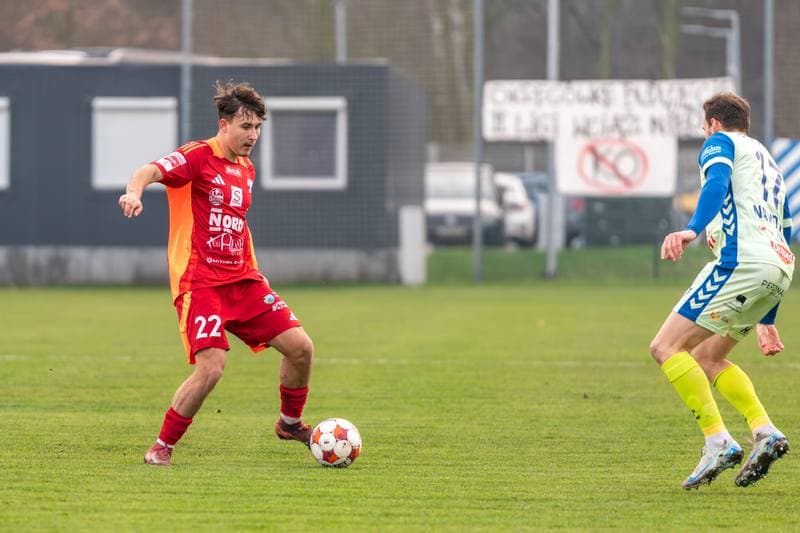 Football. Betclic 2 liga. Swit Szczecin - Sandecja Nowy Sacz. 30.11.2025