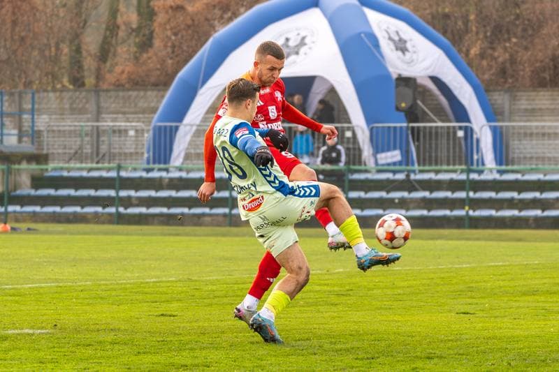 Football. Betclic 2 liga. Swit Szczecin - Sandecja Nowy Sacz. 30.11.2025