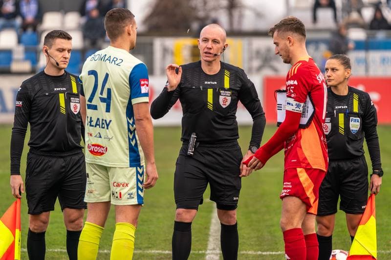 Football. Betclic 2 liga. Swit Szczecin - Sandecja Nowy Sacz. 30.11.2025