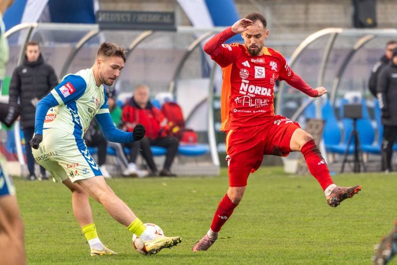 Football. Betclic 2 liga. Swit Szczecin - Sandecja Nowy Sacz. 30.11.2025