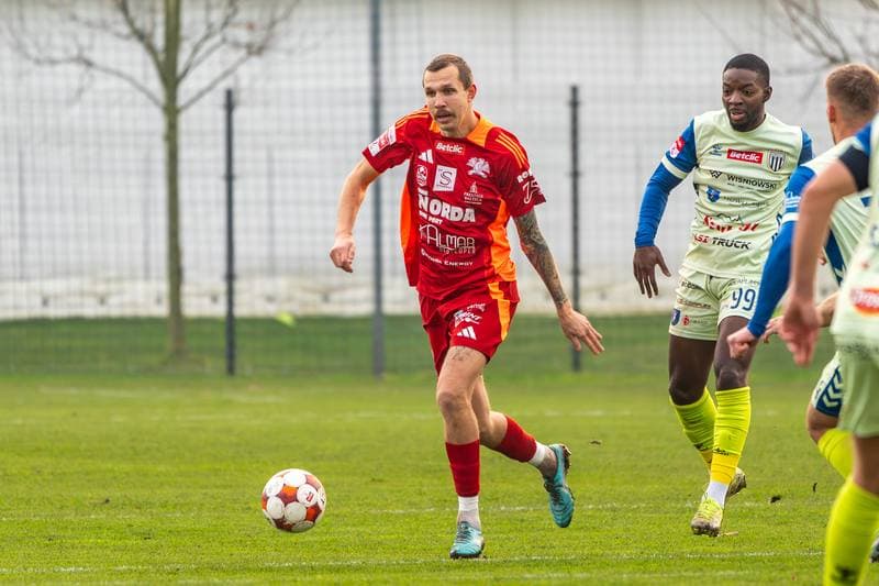 Football. Betclic 2 liga. Swit Szczecin - Sandecja Nowy Sacz. 30.11.2025