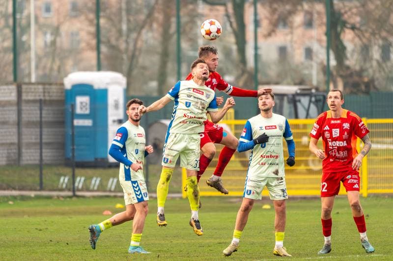 Football. Betclic 2 liga. Swit Szczecin - Sandecja Nowy Sacz. 30.11.2025