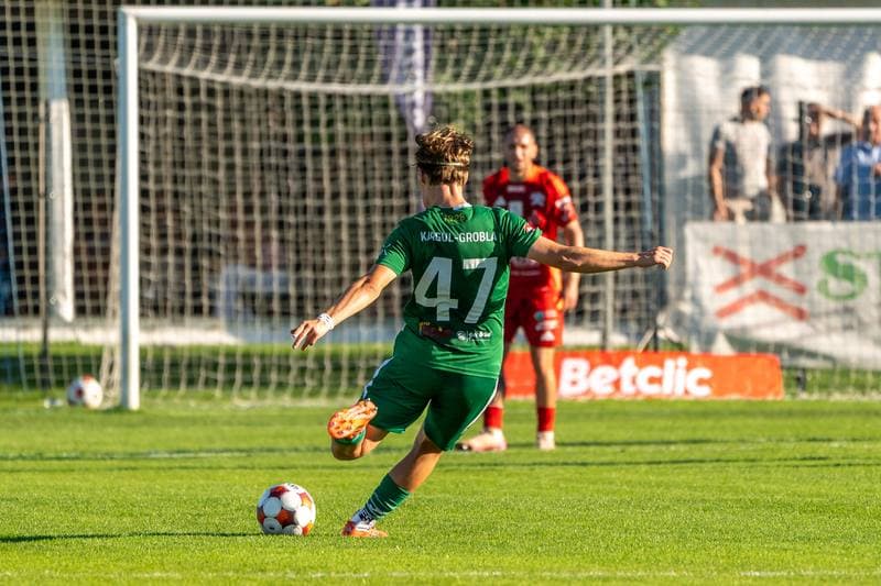 Football. Betclic 2 liga. Swit Szczecin - Sokol Kleczew. 03.09.2025