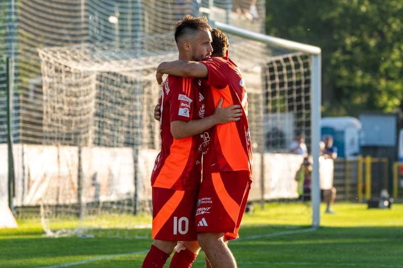 Football. Betclic 2 liga. Swit Szczecin - Sokol Kleczew. 03.09.2025