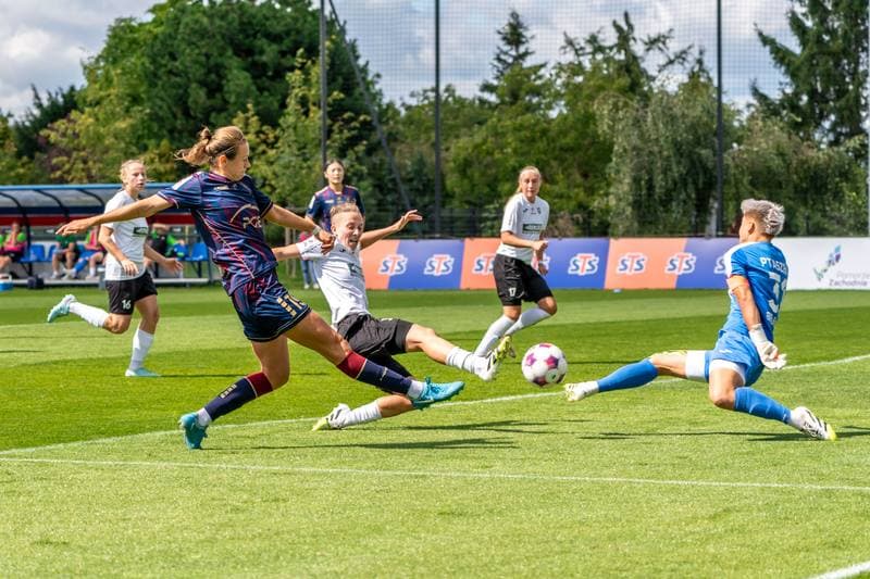 Football. Orlen Ekstraliga Kobiet. Pogon Szczecin - Rekord Bielsko Biala. 24.08.2025