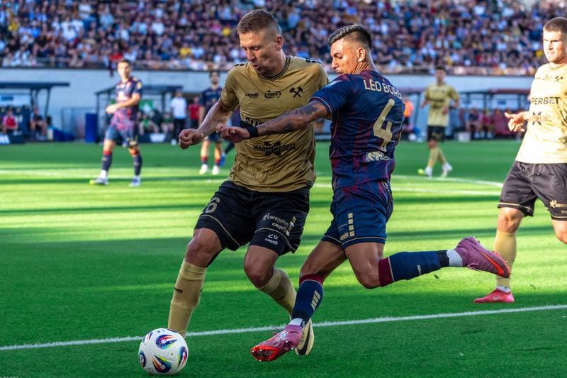 Football. PKO BP Ekstraklasa. Pogon Szczecin - Gornik Zabrze. 17.08.2025