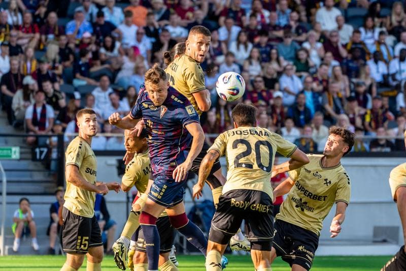 Football. PKO BP Ekstraklasa. Pogon Szczecin - Gornik Zabrze. 17.08.2025