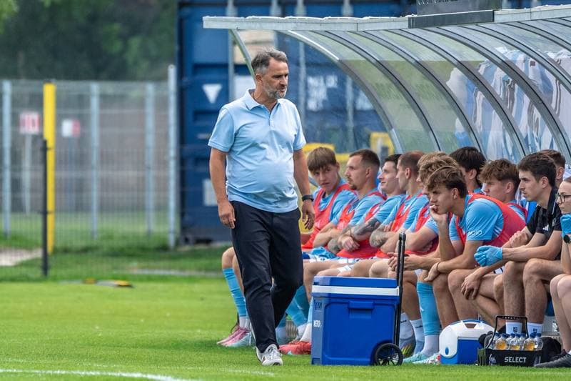 Football. Betclic 2 liga. Swit Szczecin - Warta Poznan. 10.08.2025