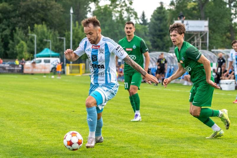 Football. Betclic 2 liga. Swit Szczecin - Warta Poznan. 10.08.2025