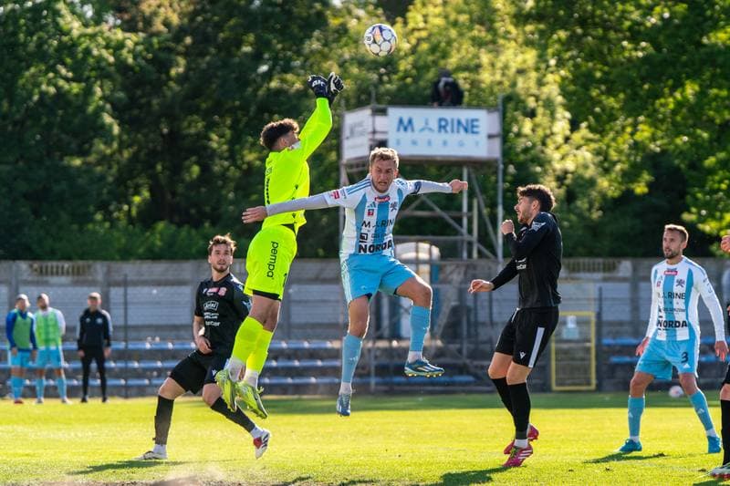 Football. Betclic 2 Liga. Swit Szczecin - Resovia Rzeszow. 23.05.2025