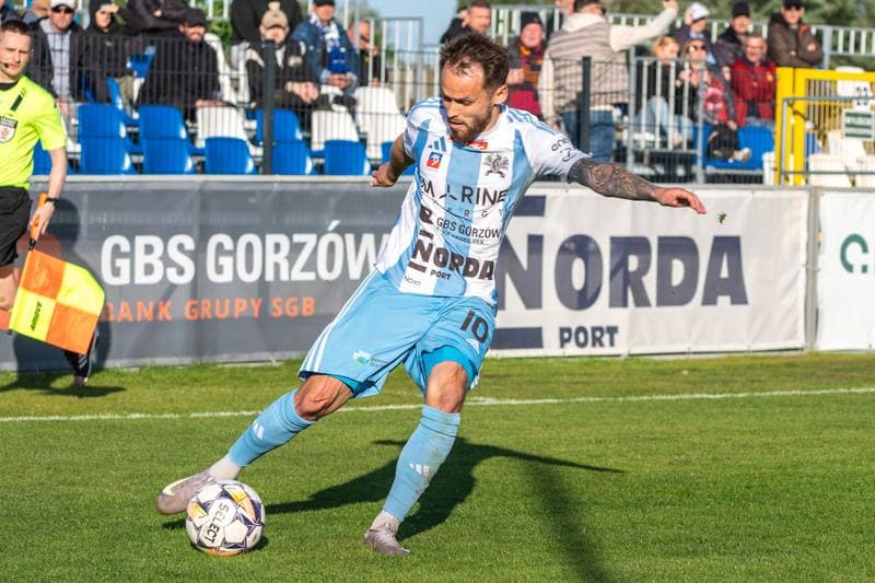 Football. Betclic 2 Liga. Swit Szczecin - Resovia Rzeszow. 23.05.2025