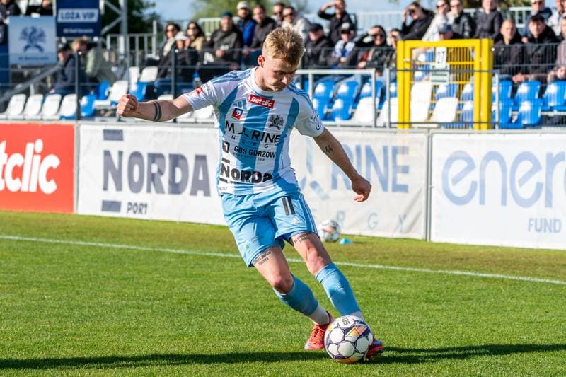 Football. Betclic 2 Liga. Swit Szczecin - Resovia Rzeszow. 23.05.2025