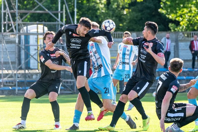 Football. Betclic 2 Liga. Swit Szczecin - Resovia Rzeszow. 23.05.2025