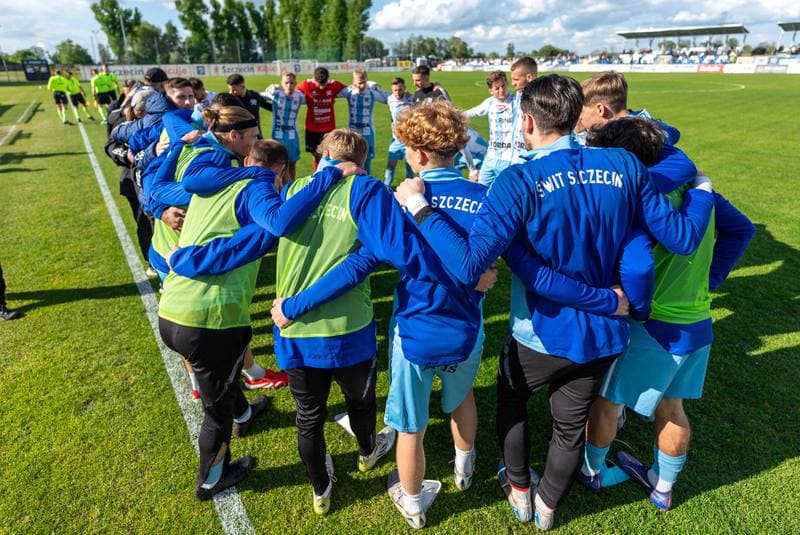Football. Betclic 2 Liga. Swit Szczecin - Resovia Rzeszow. 23.05.2025