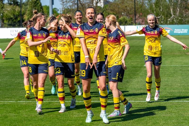 Football. Orlen Ekstraliga Kobiet. Pogon Szczecin - Czarni Sosnowiec. 27.04.2025