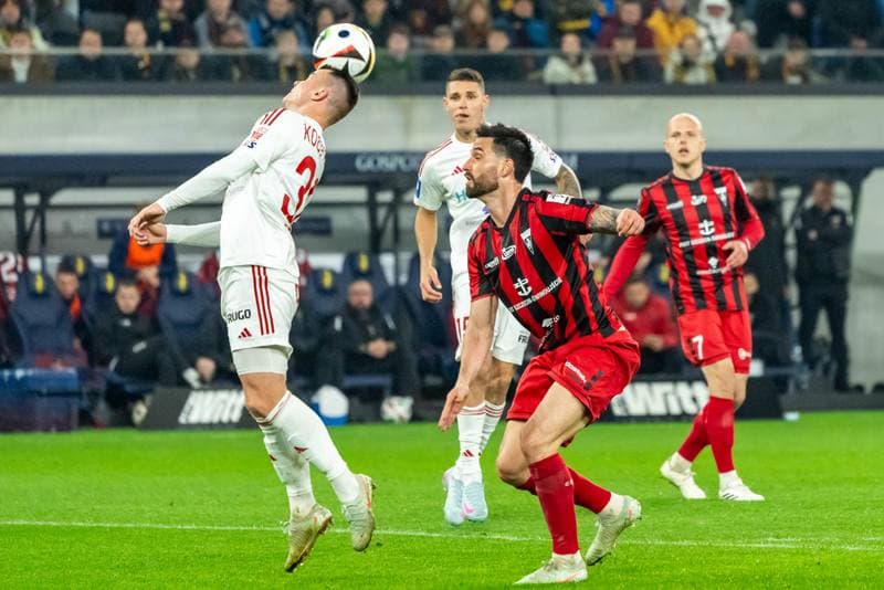 Football. PKO BP Ekstraklasa. Pogon Szczecin - Rakow Czestochowa. 19.04.2025