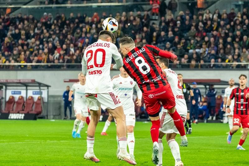 Football. PKO BP Ekstraklasa. Pogon Szczecin - Rakow Czestochowa. 19.04.2025