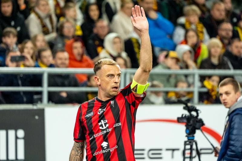 Football. PKO BP Ekstraklasa. Pogon Szczecin - Rakow Czestochowa. 19.04.2025