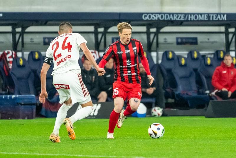 Football. PKO BP Ekstraklasa. Pogon Szczecin - Rakow Czestochowa. 19.04.2025
