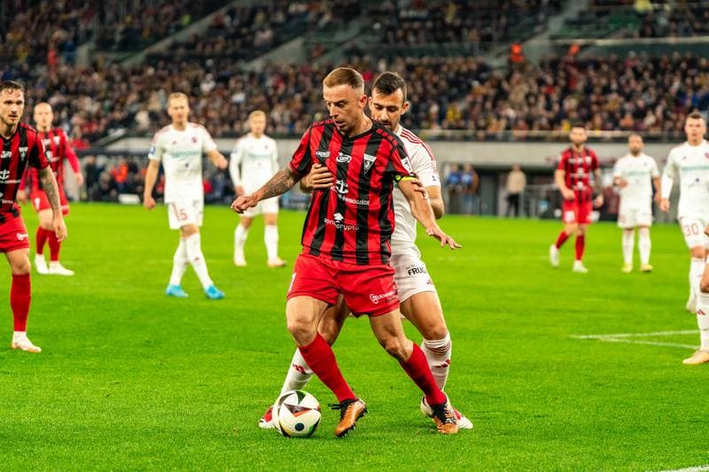 Football. PKO BP Ekstraklasa. Pogon Szczecin - Rakow Czestochowa. 19.04.2025