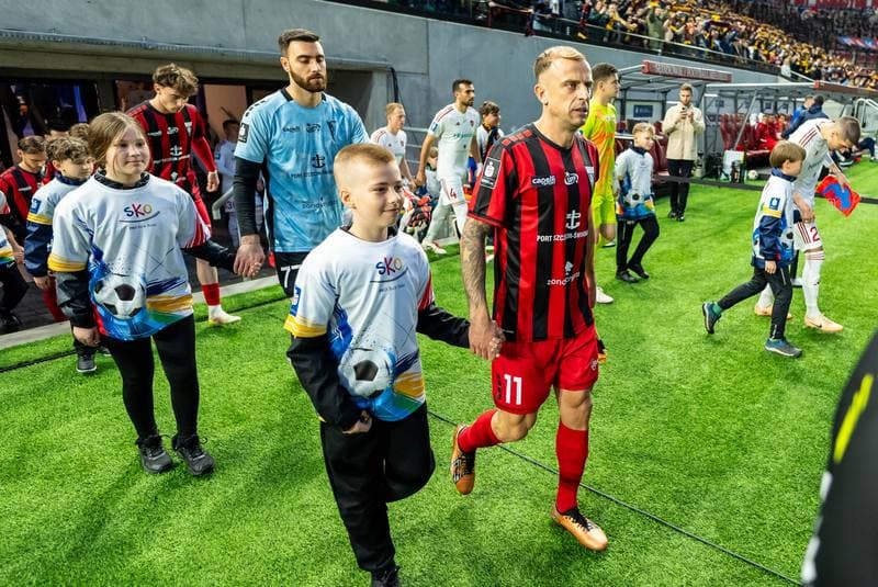 Football. PKO BP Ekstraklasa. Pogon Szczecin - Rakow Czestochowa. 19.04.2025