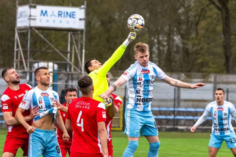 Football. Betclick 2 Liga. Swit Szczecin - Wisla Pulawy. 11.04.2025