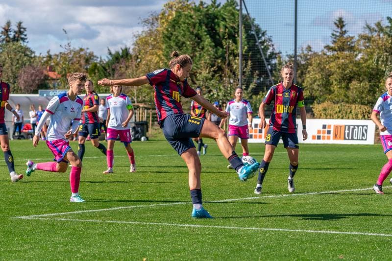 Football. Orlen Ekstraliga Kobiet. Pogon Szczecin - Skra Czestochowa. 29.09.2024