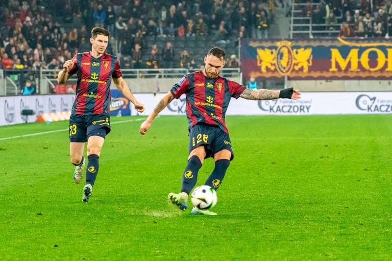 Football. PKO BP Ekstraklasa. Pogon Szczecin - Puszcza Niepolomice. 25.10.2024