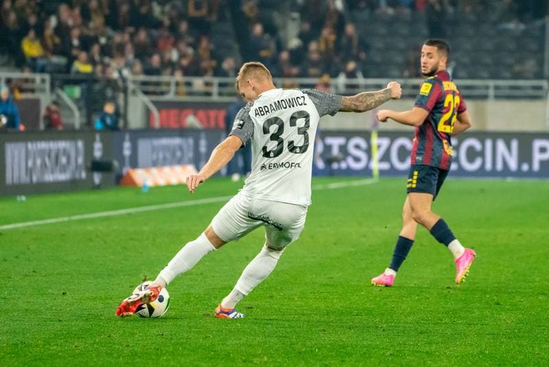 Football. PKO BP Ekstraklasa. Pogon Szczecin - Puszcza Niepolomice. 25.10.2024